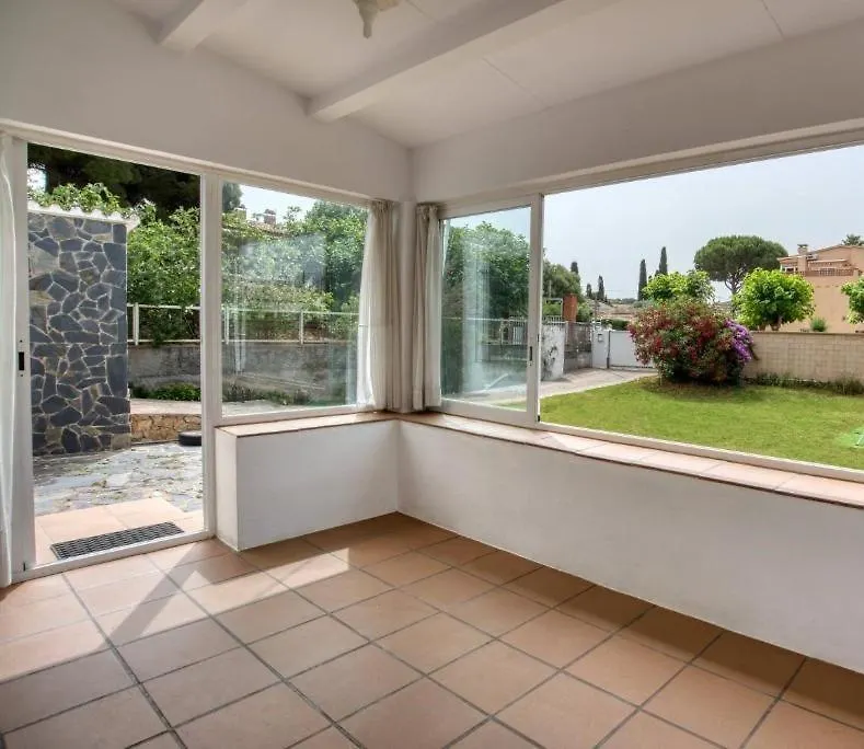 Сasa de vacaciones Bambi - Big, Tranquil, Comfortable And Sunny Chalet L' Escala